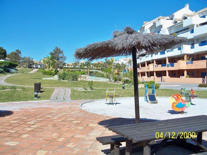 Duquesa Suite And Golf With A Spectacular Sea View マニルバ エクステリア 写真