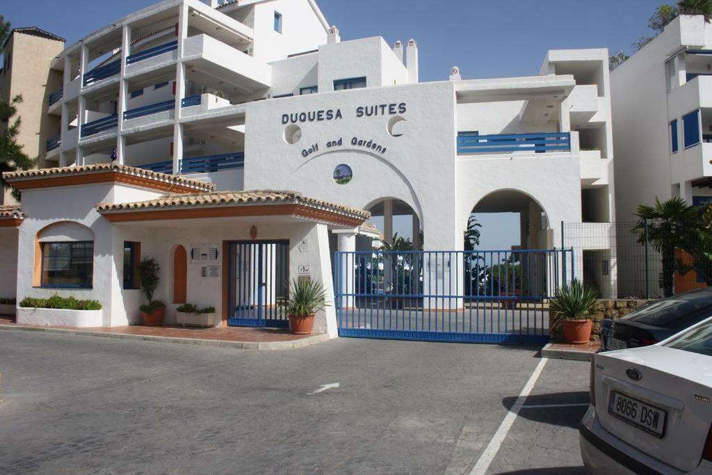 Duquesa Suite And Golf With A Spectacular Sea View マニルバ エクステリア 写真